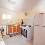 Gaia The House بيت للعطل نيدري