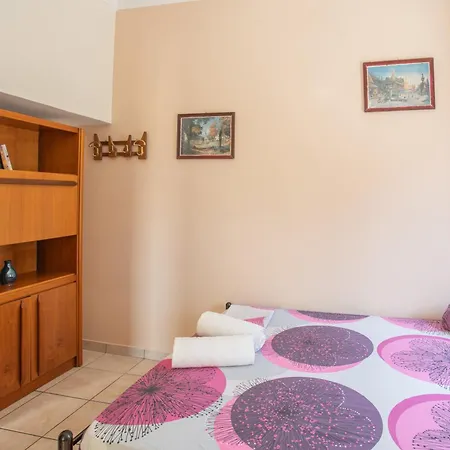Gaia The House بيت للعطل نيدري