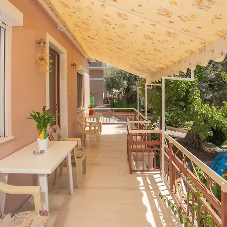 Gaia The House بيت للعطل